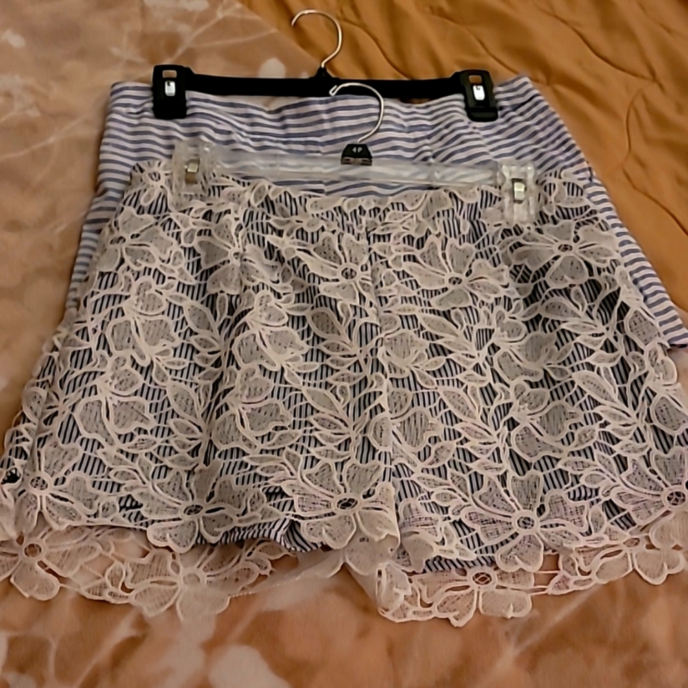 Women's stripe shorts set of two
